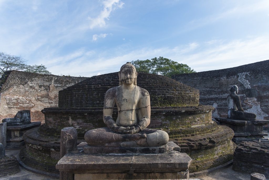 Photo archéologique Polonnaruwa Sri Lanka